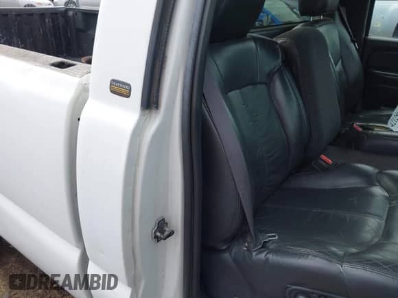 1999 Chevrolet Silverado 2500 с VIN 1GCGK24U4XE220188, выставлен на аукционе IAAI как лот 42125659 с пробегом 442 175 миль миль и . История ставок и продаж доступна на DreamBid. Изображение 8.