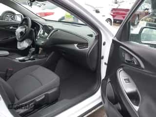 2023 Chevrolet Malibu LT z VIN 1G1ZD5ST0PF202384, wystawiony jako IAAI lot #43387566 z przebiegiem 64 544 mil mil oraz . Historia ofert i sprzedaży dostępna na DreamBid. Obrazek 5.