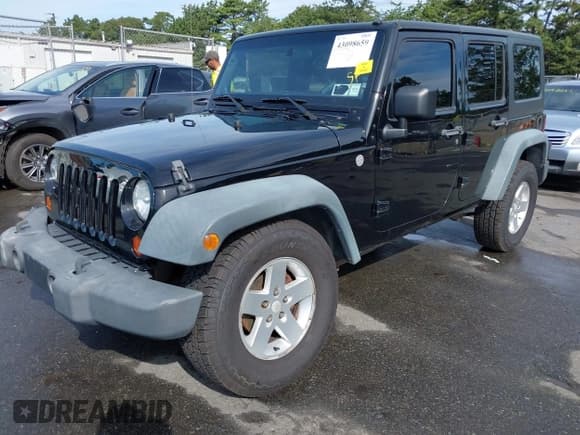 ✅ 2011 Jeep Wrangler Unlimited Sport • VIN: 1J4BA3H18BL511245 • Лот: 43098659. Опубликован ранее на IAAI с пробегом 70 495 миль. Бесплатный доступ к архиву аукционных продаж из США и подробный отчёт об истории автомобиля на DreamBid. Изображение 2.