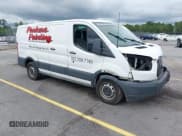 ✅ 2015 Ford Transit Cargo • VIN: 1FTYE1ZM3FKA79595 • Лот: 42901547. Опубликован ранее на IAAI с пробегом 305 700 миль. Бесплатный доступ к архиву аукционных продаж из США и подробный отчёт об истории автомобиля на DreamBid. Изображение 1.