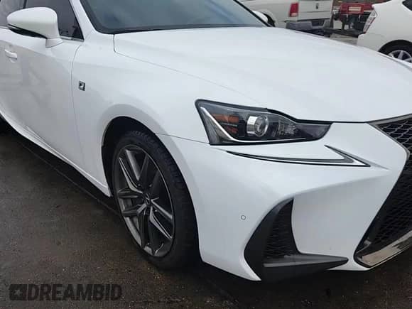 2019 Lexus IS 300 F Sport с VIN JTHC81D26K5035251, выставлен на аукционе Copart как лот 85595135 с пробегом 21 336 миль миль и Списание • Salvage title. История ставок и продаж доступна на DreamBid. Изображение 14.