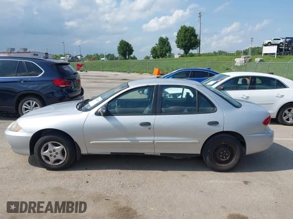 ✅ 2003 Chevrolet Cavalier • VIN: 1G1JC52F037117687 • Lot: 42792658. Listed on IAAI with 213,020 mi. Free auction sales archive from the USA and detailed vehicle history report at DreamBid. Image 13.