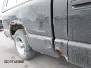 ✅ 1999 Chevrolet S-10 • VIN: 1GCCS1440X8138336 • Лот: 41434945. Опубликован ранее на IAAI с пробегом 133 367 миль. Бесплатный доступ к архиву аукционных продаж из США и подробный отчёт об истории автомобиля на DreamBid. Изображение 12.