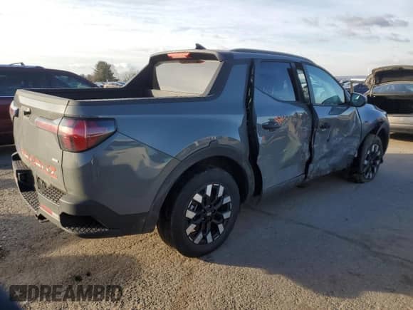 2025 Hyundai Santa Cruz SEL с VIN 5NTJBDDE3SH127327, выставлен на аукционе Copart как лот 45662725 с пробегом 4 154 миль миль и Списание • Salvage title. История ставок и продаж доступна на DreamBid. Изображение 3.