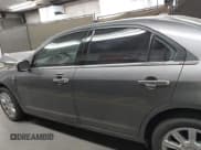 ✅ 2010 Lincoln MKZ • VIN: 3LNHL2GC6AR752532 • Lot: 42249704. Listed on IAAI with 127,687 mi. Free auction sales archive from the USA and detailed vehicle history report at DreamBid. Image 14.