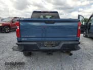 ✅ 2024 Chevrolet Silverado 2500HD Custom • VIN: 1GC4YME7XRF315468 • Лот: 81867015. Опубликован ранее на Copart с пробегом 87 233 миль. Бесплатный доступ к архиву аукционных продаж из США и подробный отчёт об истории автомобиля на DreamBid. Изображение 6.