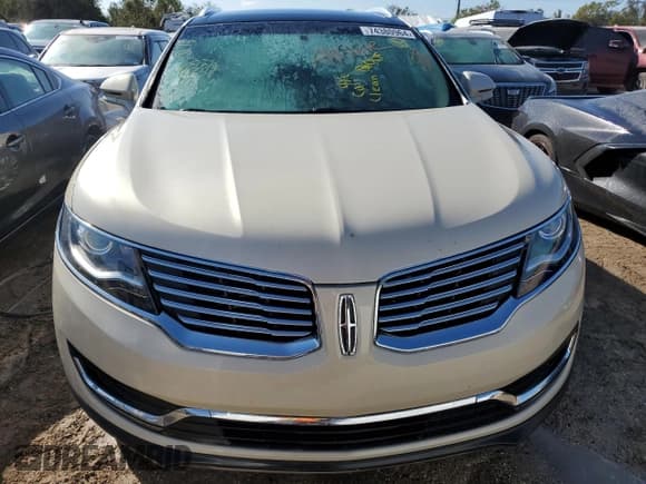 ✅ 2016 Lincoln MKX Reserve • VIN: 2LMTJ6LR1GBL62743 • Lot: 74380964. Wystawiony na Copart z przebiegiem Nie podano. Bezpłatny archiwum sprzedaży aukcyjnych z USA i szczegółowy raport historii pojazdu na DreamBid. Zdjęcie 5.