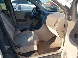 ✅ 2003 Saturn VUE • VIN: 5GZCZ23D83S868770 • Lot: 41313717. Wystawiony na IAAI z przebiegiem 281 628 mil. Bezpłatny archiwum sprzedaży aukcyjnych z USA i szczegółowy raport historii pojazdu na DreamBid. Zdjęcie 5.