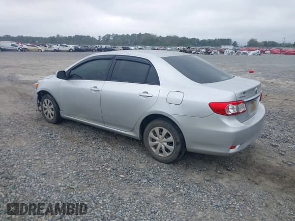 ✅ 2011 Toyota Corolla L • VIN: JTDBU4EEXB9149216 • Lot: 43420139. Listed on IAAI with 154,845 mi. Free auction sales archive from the USA and detailed vehicle history report at DreamBid. Image 3.
