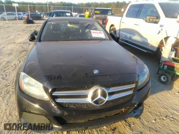 ✅ 2017 Mercedes-Benz C 300 • VIN: 55SWF4JB8HU203827 • Lot: 40967300. Listed on IAAI with 101,391 mi. Free auction sales archive from the USA and detailed vehicle history report at DreamBid. Image 12.