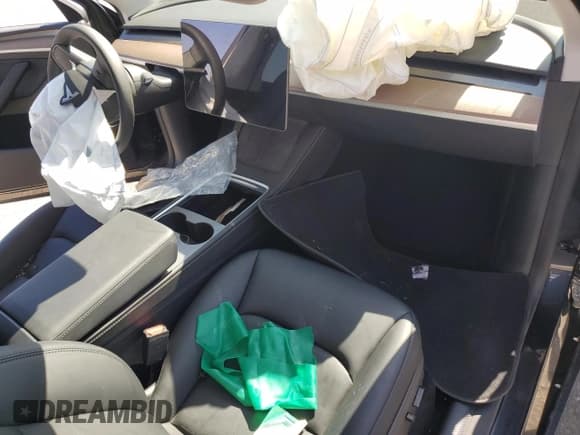 ✅ 2025 Tesla Model Y Long Range • VIN: 7SAYGDED2SF218708 • Lot: 89476395. Listed on Copart with Not provided. Free auction sales archive from the USA and detailed vehicle history report at DreamBid. Image 8.