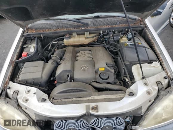 ✅ 1998 Mercedes-Benz M 320/430/500 • VIN: 4JGAB54E1WA026462 • Lot: 71911535. Wystawiony na Copart z przebiegiem 95 258 mil. Bezpłatny archiwum sprzedaży aukcyjnych z USA i szczegółowy raport historii pojazdu na DreamBid. Zdjęcie 12.