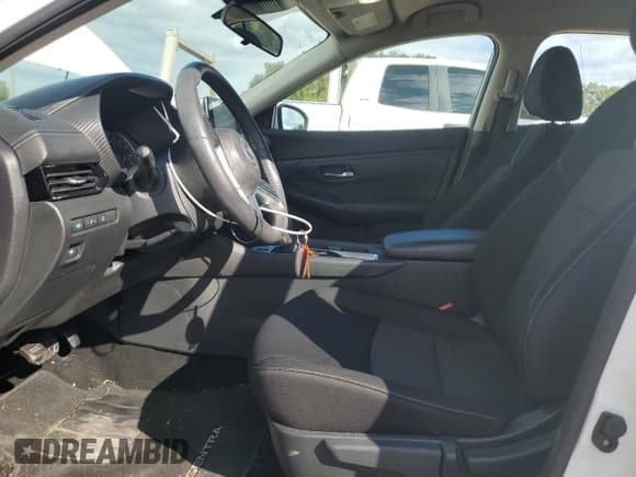 ✅ 2021 Nissan Sentra SV • VIN: 3N1AB8CVXMY264524 • Lot: 85766255. Listed on Copart with 41,673 mi. Free auction sales archive from the USA and detailed vehicle history report at DreamBid. Image 7.