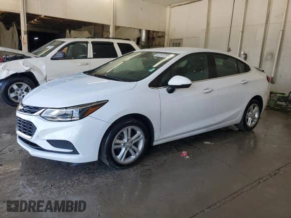✅ 2018 Chevrolet Cruze LT • VIN: 1G1BE5SM2J7234472 • Лот: 63101265. Опубликован ранее на Copart с пробегом 124 172 миль. Бесплатный доступ к архиву аукционных продаж из США и подробный отчёт об истории автомобиля на DreamBid. Изображение 1.