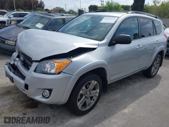 ✅ 2012 Toyota RAV4 Sport • VIN: 2T3WK4DV4CW016722 • Lot: 42105452. Listed on IAAI with 14,646 mi. Free auction sales archive from the USA and detailed vehicle history report at DreamBid. Image 2.