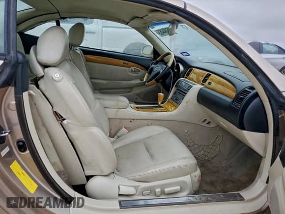 ✅ 2004 Lexus SC 430 • VIN: JTHFN48Y240053963 • Lot: 95494465. Listed on Copart with 208,490 mi. Free auction sales archive from the USA and detailed vehicle history report at DreamBid. Image 10.