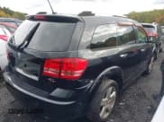 ✅ 2009 Dodge Journey R/T • VIN: 3D4GH67V19T236672 • Lot: 43389452. Wystawiony na IAAI z przebiegiem 122 439 mil. Bezpłatny archiwum sprzedaży aukcyjnych z USA i szczegółowy raport historii pojazdu na DreamBid. Zdjęcie 4.