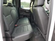 ✅ 2019 Chevrolet Silverado 1500 Work Truck • VIN: 1GCRWAEH7KZ378261 • Lot: 81537434. Wystawiony na Copart z przebiegiem 147 924 mil. Bezpłatny archiwum sprzedaży aukcyjnych z USA i szczegółowy raport historii pojazdu na DreamBid. Zdjęcie 10.