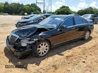 ✅ 2011 Mercedes-Benz S 550 • VIN: WDDNG8GB0BA417077 • Лот: 63233085. Опубликован ранее на Copart с пробегом 124 641 миль. Бесплатный доступ к архиву аукционных продаж из США и подробный отчёт об истории автомобиля на DreamBid. Изображение 1.