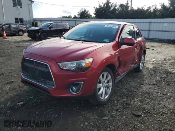 2015 Mitsubishi Outlander ES с VIN 4A4AR3AW4FE037944, выставлен на аукционе Copart как лот 81745695 с пробегом 94 246 миль миль и Списание • Salvage title. История ставок и продаж доступна на DreamBid. Изображение 1.