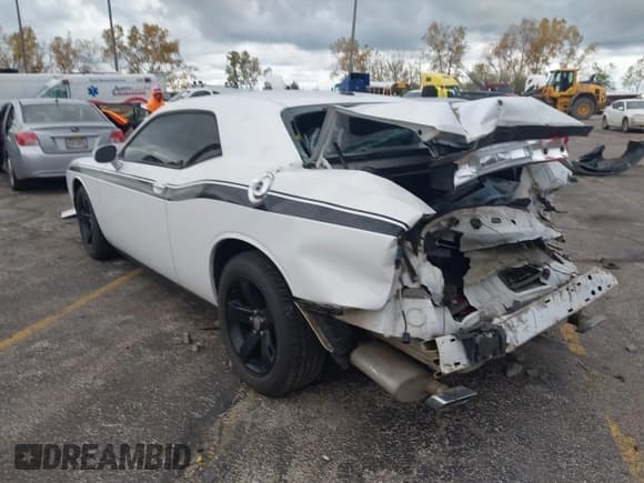 ✅ 2012 Dodge Challenger SXT Plus • VIN: 2C3CDYAG5CH101308 • Lot: 43529264. Wystawiony na IAAI z przebiegiem 67 571 mil. Bezpłatny archiwum sprzedaży aukcyjnych z USA i szczegółowy raport historii pojazdu na DreamBid. Zdjęcie 3.