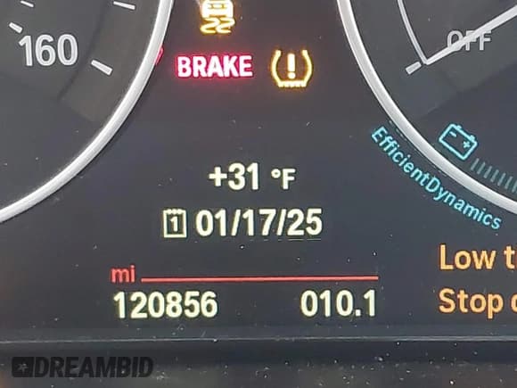 ✅ 2015 BMW 3 Series 320i xDrive • VIN: WBA3C3G55FNS75282 • Lot: 41336850. Wystawiony na IAAI z przebiegiem 120 856 mil. Bezpłatny archiwum sprzedaży aukcyjnych z USA i szczegółowy raport historii pojazdu na DreamBid. Zdjęcie 15.