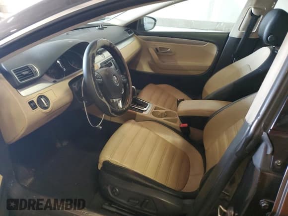 ✅ 2014 Volkswagen CC Sport • VIN: WVWBP7AN4EE536130 • Lot: 92249135. Listed on Copart with 164,685 mi. Free auction sales archive from the USA and detailed vehicle history report at DreamBid. Image 7.