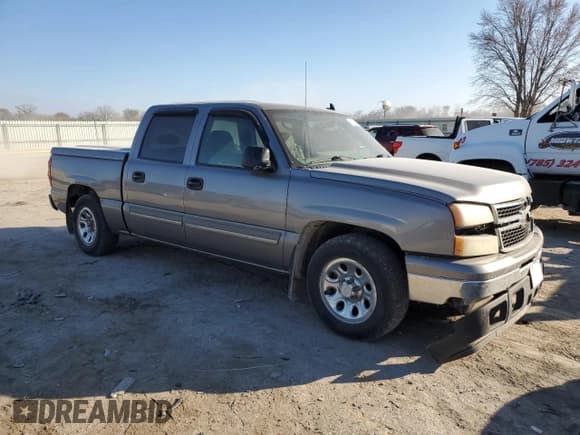 ✅ 2007 Chevrolet Silverado 1500 LT2 • VIN: 2GCEC13Z471180871 • Lot: 82890914. Listed on Copart with 132,342 mi. Free auction sales archive from the USA and detailed vehicle history report at DreamBid. Image 4.