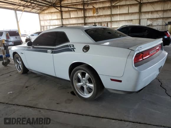 ✅ 2011 Dodge Challenger R/T Classic • VIN: 2B3CJ5DT4BH541421 • Lot: 51647605. Listed on Copart with 137,123 mi. Free auction sales archive from the USA and detailed vehicle history report at DreamBid. Image 2.