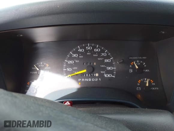 ✅ 1995 Chevrolet S-10 LS • VIN: 1GCCS19Z4SK107915 • Лот: 41826911. Опубликован ранее на IAAI с пробегом 128 319 миль. Бесплатный доступ к архиву аукционных продаж из США и подробный отчёт об истории автомобиля на DreamBid. Изображение 7.