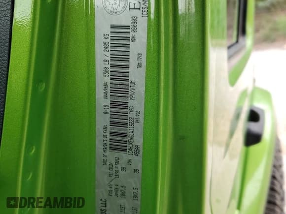 ✅ 2020 Jeep Wrangler Unlimited Sahara • VIN: 1C4HJXEN6LW116222 • Lot: 71083255. Listed on Copart with 105,069 mi. Free auction sales archive from the USA and detailed vehicle history report at DreamBid. Image 12.