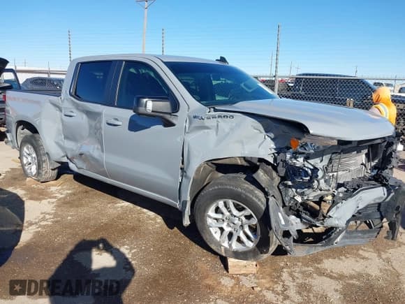 ✅ 2024 Chevrolet Silverado 1500 • VIN: 1GCPADE80RZ216828 • Lot: 43562665. Listed on IAAI with 42,479 mi. Free auction sales archive from the USA and detailed vehicle history report at DreamBid. Image 1.