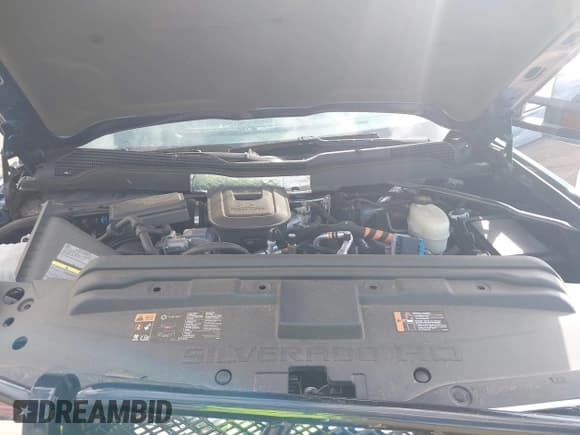 ✅ 2016 Chevrolet Silverado 2500HD LTZ • VIN: 1GC1KWE87GF117985 • Lot: 43268057. Listed on IAAI with 79,080 mi. Free auction sales archive from the USA and detailed vehicle history report at DreamBid. Image 10.