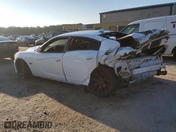 ✅ 2018 Dodge Charger R/T Scat Pack • VIN: 2C3CDXGJ8JH282804 • Lot: 71560795. Listed on Copart with 151,284 mi. Free auction sales archive from the USA and detailed vehicle history report at DreamBid. Image 2.