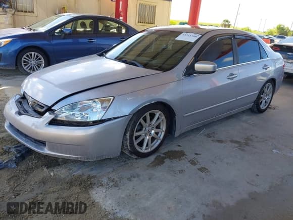 ✅ 2004 Honda Accord EX • VIN: 1HGCM66564A084706 • Lot: 43311300. Listed on IAAI with 164,530 mi. Free auction sales archive from the USA and detailed vehicle history report at DreamBid. Image 18.