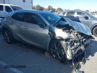 ✅ 2019 Lexus UX 250h • VIN: JTHU9JBH6K2000266 • Lot: 41387494. Wystawiony na IAAI z przebiegiem 38 378 mil. Bezpłatny archiwum sprzedaży aukcyjnych z USA i szczegółowy raport historii pojazdu na DreamBid. Zdjęcie 1.