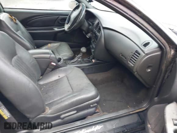 ✅ 2004 Chevrolet Monte Carlo SS Supercharged • VIN: 2G1WZ151449433445 • Lot: 41957645. Wystawiony na IAAI z przebiegiem 288 865 mil. Bezpłatny archiwum sprzedaży aukcyjnych z USA i szczegółowy raport historii pojazdu na DreamBid. Zdjęcie 5.