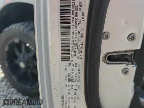 2016 Ram 1500 Express with VIN 1C6RR7FG9GS395912, listed as a Copart auction lot 71468455 with 207,206 mi miles and Clean title. Bid and sale history available at DreamBid. Image 12.