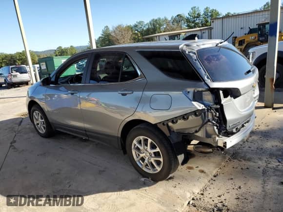 2024 Chevrolet Equinox LT with VIN 3GNAXUEG9RL301984, listed as a Copart auction lot 87086875 with 39,613 mi miles and Salvage title. Bid and sale history available at DreamBid. Image 2.