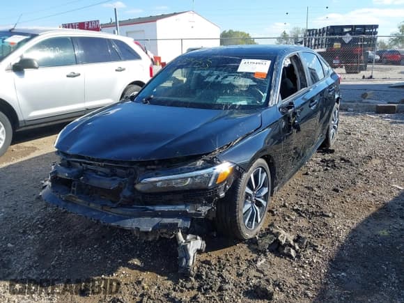 ✅ 2024 Honda Civic EX • VIN: 2HGFE1F76RH301632 • Lot: 43394953. Wystawiony na IAAI z przebiegiem 22 750 mil. Bezpłatny archiwum sprzedaży aukcyjnych z USA i szczegółowy raport historii pojazdu na DreamBid. Zdjęcie 2.