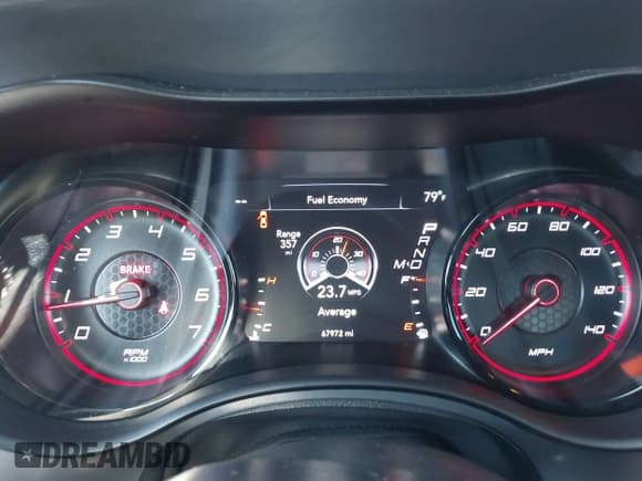 ✅ 2022 Dodge Charger SXT • VIN: 2C3CDXBG7NH120339 • Lot: 43514743. Wystawiony na IAAI z przebiegiem 67 972 mil. Bezpłatny archiwum sprzedaży aukcyjnych z USA i szczegółowy raport historii pojazdu na DreamBid. Zdjęcie 7.