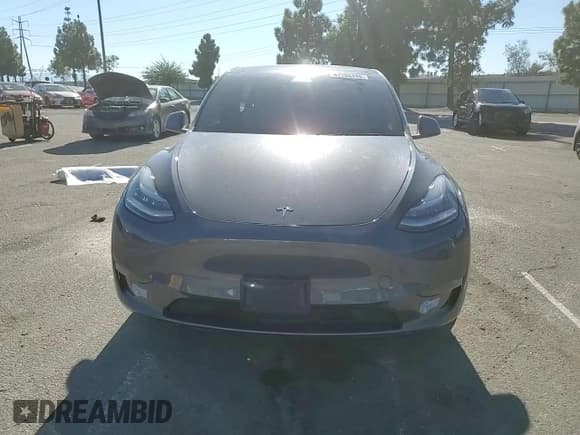 ✅ 2021 Tesla Model Y Long Range • VIN: 5YJYGDEE0MF274414 • Lot: 87286445. Listed on Copart with 31,606 mi. Free auction sales archive from the USA and detailed vehicle history report at DreamBid. Image 13.