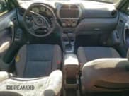 ✅ 2001 Toyota RAV4 • VIN: JTEHH20V510055513 • Лот: 92865595. Опубликован ранее на Copart с пробегом 185 098 миль. Бесплатный доступ к архиву аукционных продаж из США и подробный отчёт об истории автомобиля на DreamBid. Изображение 8.