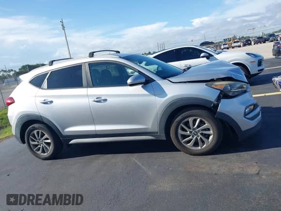 2018 Hyundai Tucson SEL с VIN KM8J33A44JU631922, выставлен на аукционе IAAI как лот 42600254 с пробегом 103 084 миль миль и . История ставок и продаж доступна на DreamBid. Изображение 13.