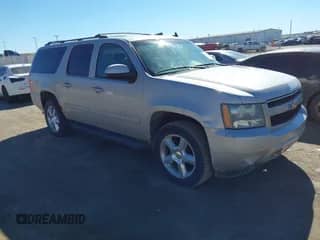 2008 Chevrolet Suburban 2LT с VIN 3GNFK16368G101859, выставлен на аукционе IAAI как лот 41665968 с пробегом 181 193 миль миль и . История ставок и продаж доступна на DreamBid. Изображение 1.