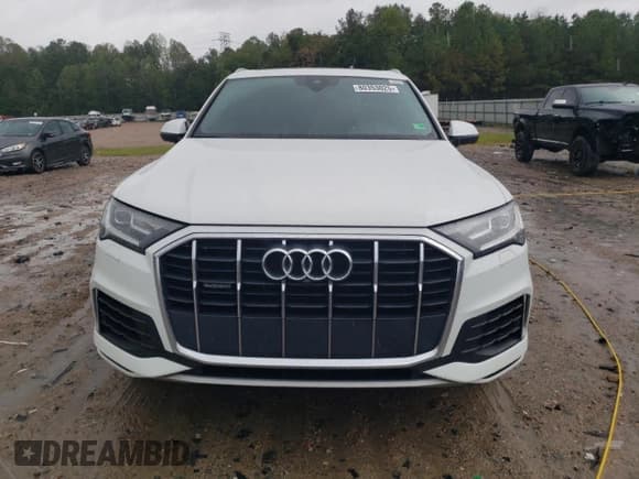 ✅ 2020 Audi Q7 Premium Plus • VIN: WA1LXAF74LD002330 • Лот: 80353025. Опубликован ранее на Copart с пробегом 106 140 миль. Бесплатный доступ к архиву аукционных продаж из США и подробный отчёт об истории автомобиля на DreamBid. Изображение 5.