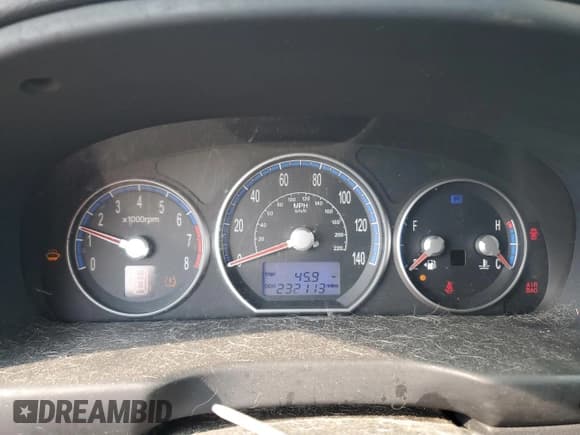 ✅ 2008 Hyundai Santa Fe GLS • VIN: 5NMSG13D98H150144 • Lot: 72090794. Listed on Copart with 232,113 mi. Free auction sales archive from the USA and detailed vehicle history report at DreamBid. Image 9.