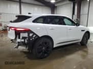 ✅ 2024 Jaguar F-Pace R-Dynamic S • VIN: SADCT2EXXRA736171 • Lot: 88077055. Wystawiony na Copart z przebiegiem 8 640 mil. Bezpłatny archiwum sprzedaży aukcyjnych z USA i szczegółowy raport historii pojazdu na DreamBid. Zdjęcie 3.