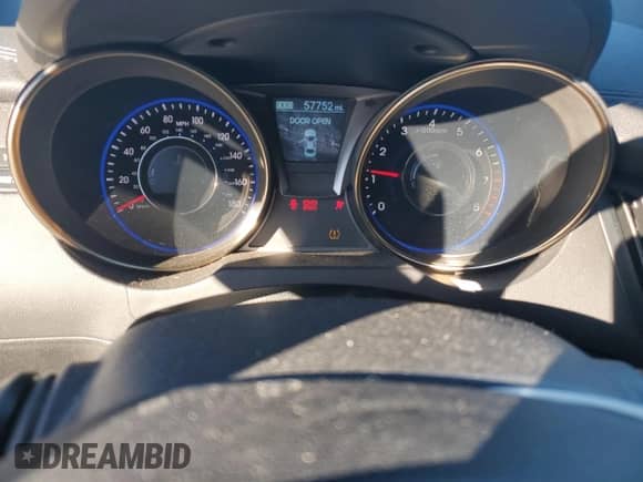 2015 Hyundai Genesis Coupe Ultimate с VIN KMHHU6KJ7FU123727, выставлен на аукционе Copart как лот 87448254 с пробегом 57 752 миль миль и На запчасти • Non repairable. История ставок и продаж доступна на DreamBid. Изображение 9.