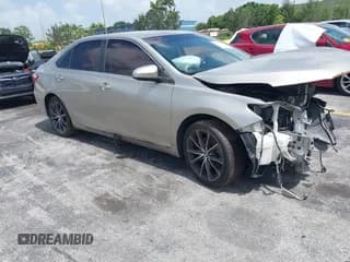 ✅ 2015 Toyota Camry XLE • VIN: 4T1BF1FK1FU010698 • Лот: 42439774. Опубликован ранее на IAAI с пробегом 113 356 миль. Бесплатный доступ к архиву аукционных продаж из США и подробный отчёт об истории автомобиля на DreamBid. Изображение 1.